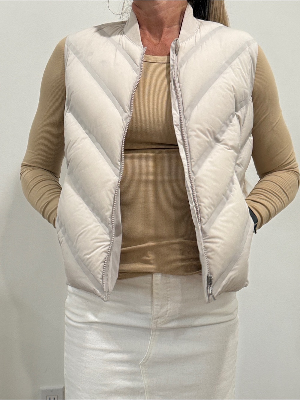 Athleta Light Cream Chevron Quilted Vest